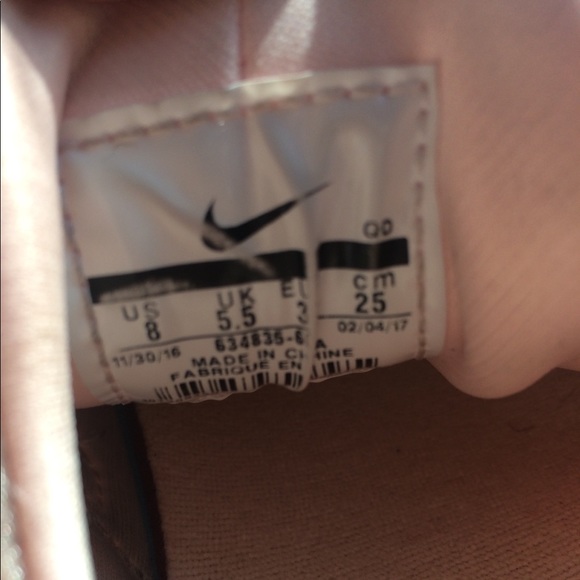 Pink huaraches - Picture 3 of 3